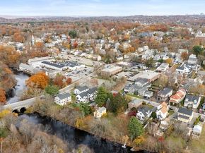 45 River Ave 45, Newton MA 02464