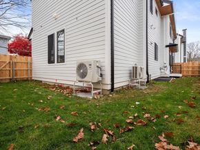 45 River Ave 45, Newton MA 02464