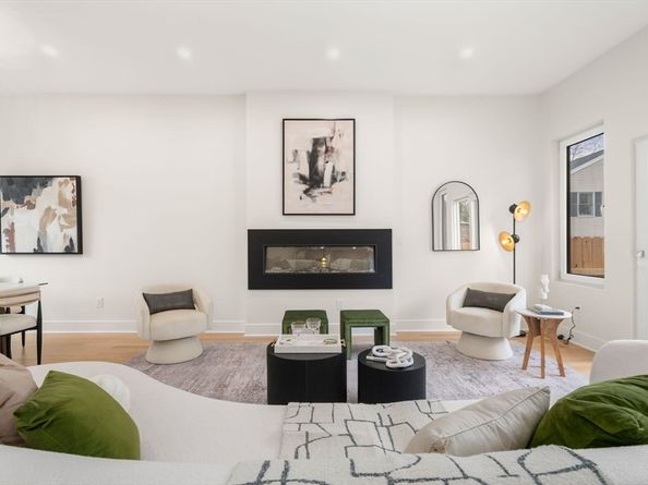 45 River Ave 45, Newton MA 02464