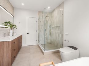 45 River Ave 45, Newton MA 02464