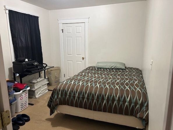 31 Goddard St, Webster MA 01570