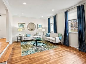 10 Foothill Rd, Framingham MA 01702