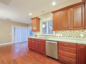 11 Hockanum Way, Worcester MA 01606