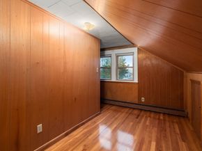 15 Inwood Rd, Worcester MA 01606