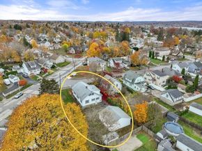 15 Inwood Rd, Worcester MA 01606