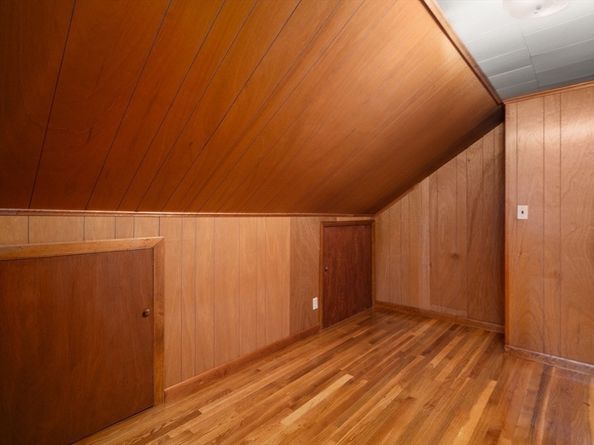 15 Inwood Rd, Worcester MA 01606