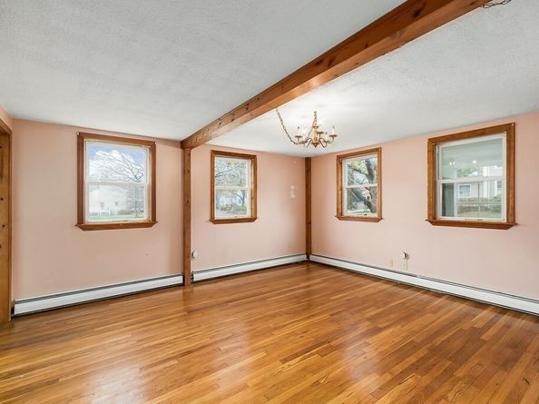 78 Wethersfield St, Rowley MA 01969