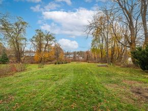 78 Wethersfield St, Rowley MA 01969