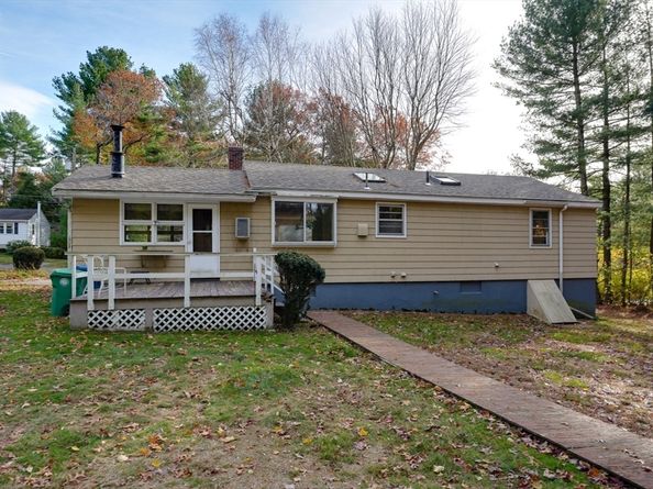 17 Evelyn St, Burlington MA 01803