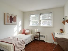 17 Evelyn St, Burlington MA 01803