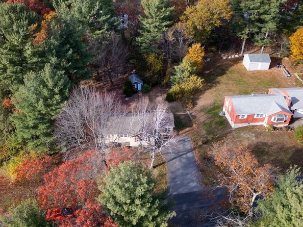 17 Evelyn St, Burlington MA 01803