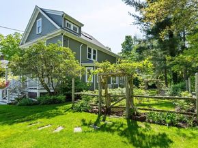 18 Hill St, Lexington MA 02421