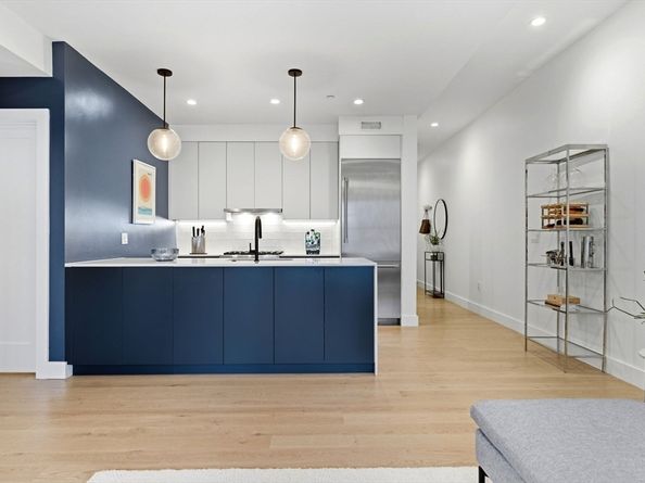 472 W Broadway 201, Boston MA 02127