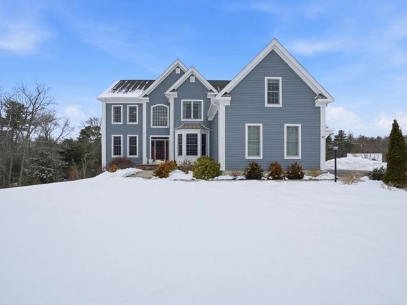 45 Hemlock Way, Cohasset MA 02025