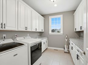 45 Hemlock Way, Cohasset MA 02025