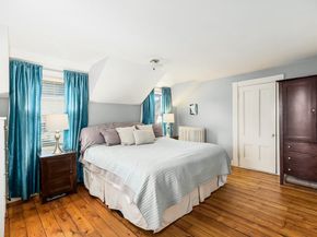 8 Forest St, Manchester MA 01944