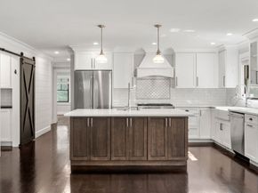 4 Crossman St 4, Boston MA 02126