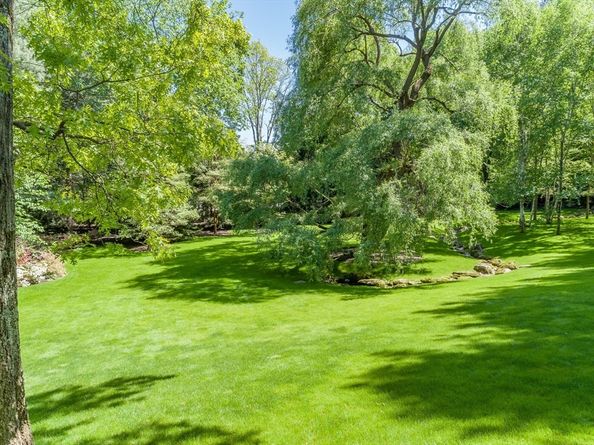 71 Sears Rd, Brookline MA 02445