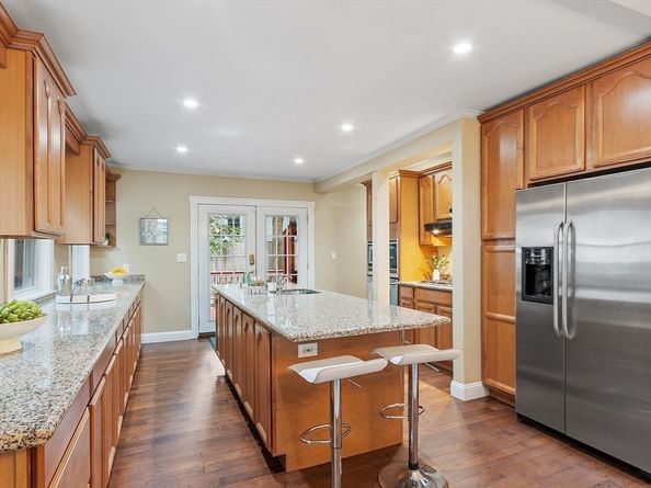 1754 Washington St, Newton MA 02466