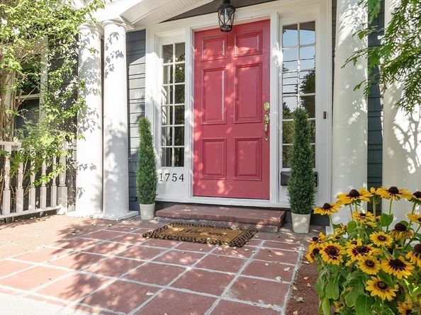 1754 Washington St, Newton MA 02466