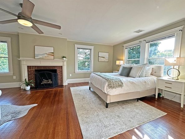 1754 Washington St, Newton MA 02466