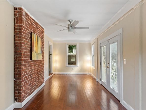 1754 Washington St, Newton MA 02466