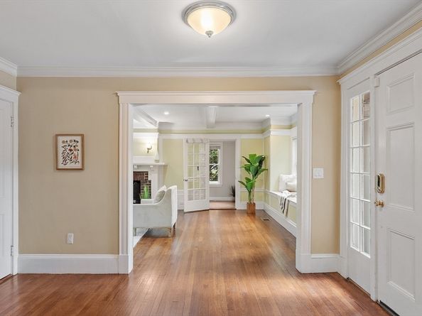 1754 Washington St, Newton MA 02466