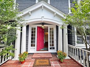 1754 Washington St, Newton MA 02466