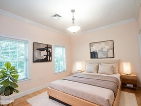 4 Farrar Rd, Upton MA 01568