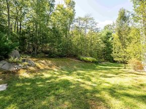 4 Farrar Rd, Upton MA 01568