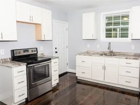 32 Park St, Salem MA 01970