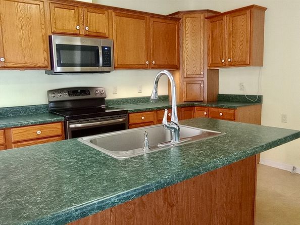 31 Edward Lane, Barre MA 01005