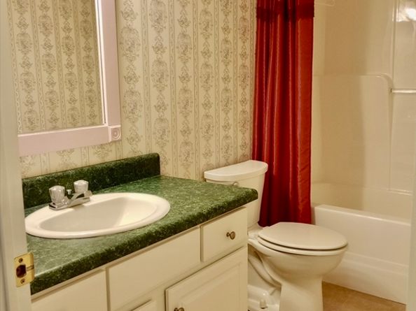 31 Edward Lane, Barre MA 01005