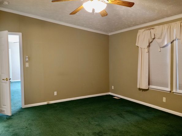 31 Edward Lane, Barre MA 01005