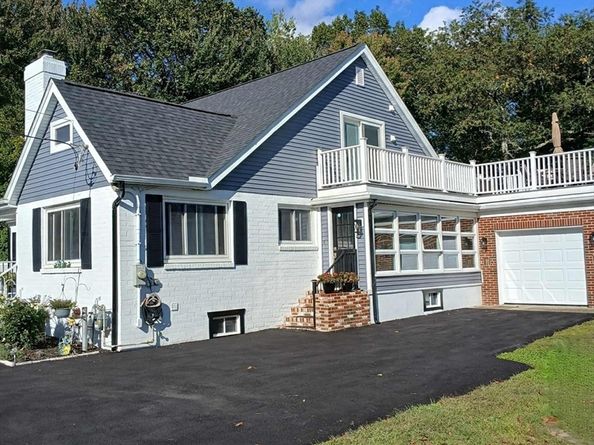 42 Walnut St, Saugus MA 01906