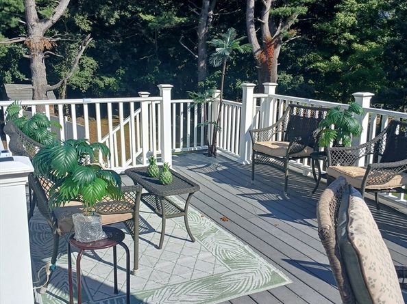 42 Walnut St, Saugus MA 01906