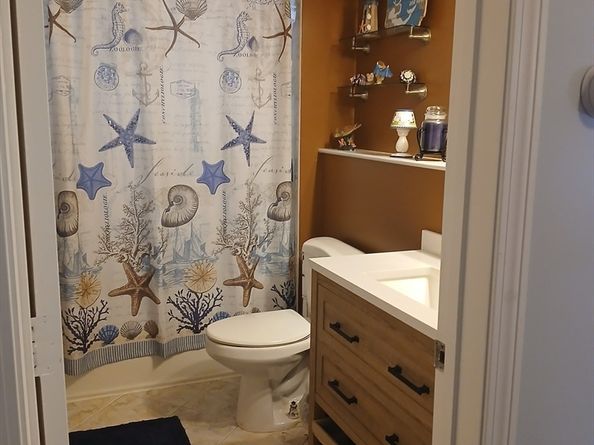 42 Walnut St, Saugus MA 01906