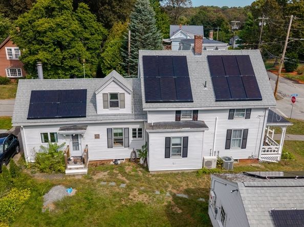 24 Clinton St, Marlborough MA 01752