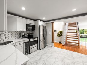 10 Cold Harbor Drive, Northborough MA 01532