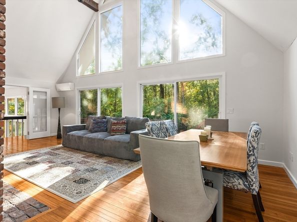 10 Cold Harbor Drive, Northborough MA 01532