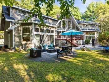 10 Cold Harbor Drive
