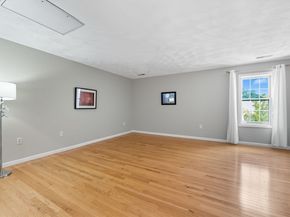 18 Dale St 4G, Andover MA 01810