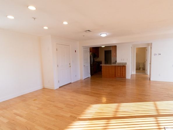 1 Lenox Street 312, Norwood MA 02062