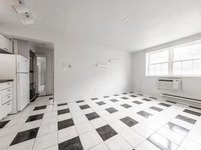 10 Colonial Village Dr 2, Arlington MA 02474