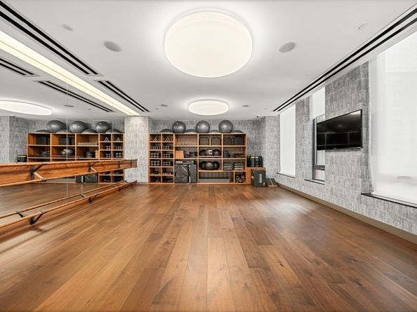 380 Harrison Ave PH1H, Boston MA 02118