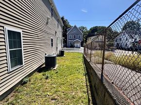 32 Sumner St, Quincy MA 02169