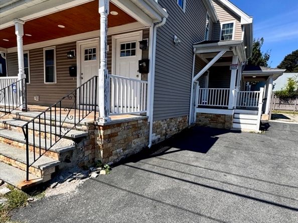 32 Sumner St, Quincy MA 02169