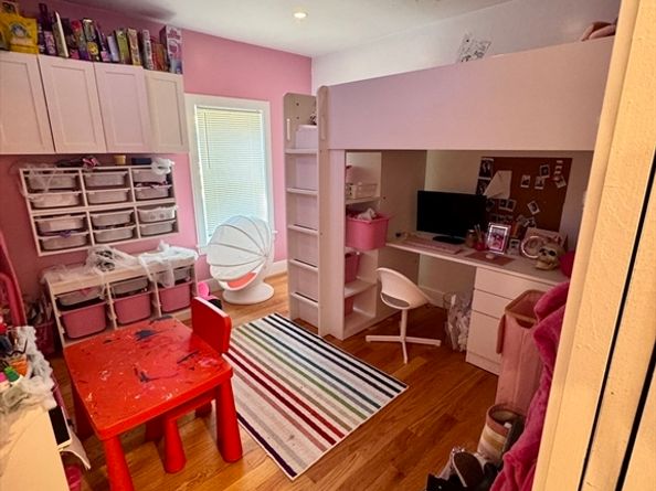 32 Sumner St, Quincy MA 02169