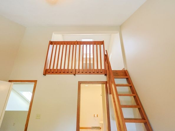 103 Centre Ln 103, Walpole MA 02081