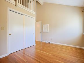 103 Centre Ln 103, Walpole MA 02081